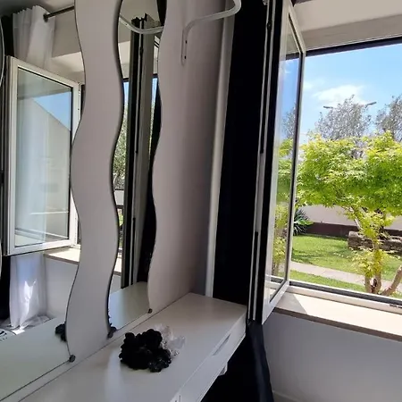 Fontana Oasis Apartment *