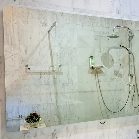 Fontana Oasis *