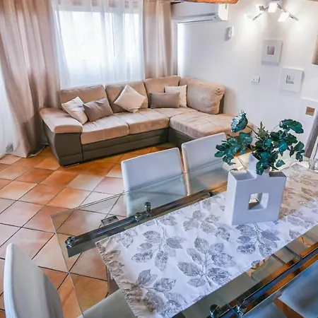 Fontana Oasis Apartment Castelnuovo del Garda