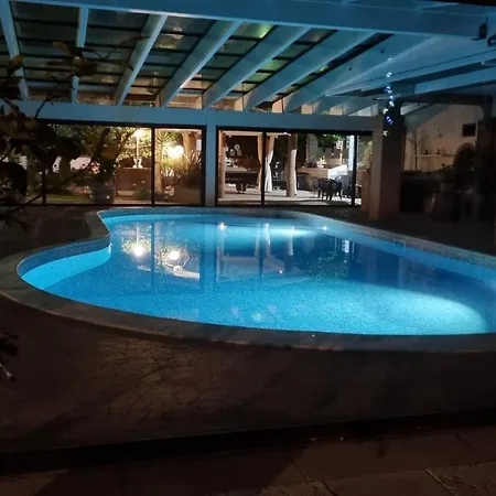 Fontana Oasis * カステルヌオーヴォ・デル・ガルダ